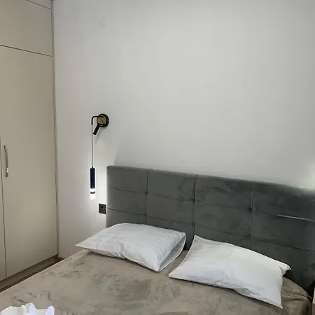 Apartment в жк срібний дім люкс 14 *